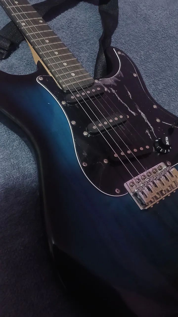 Guitarra Stratocaster - Foto 2