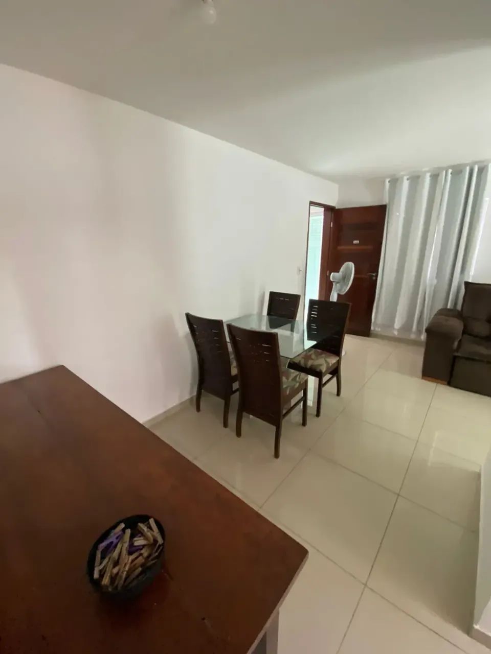 ALUGO APARTAMENTO TERREO COM ÁREA EXTERNA PRIVATIVA - MOBILIADO COM 2 QUARTOS - Foto 4
