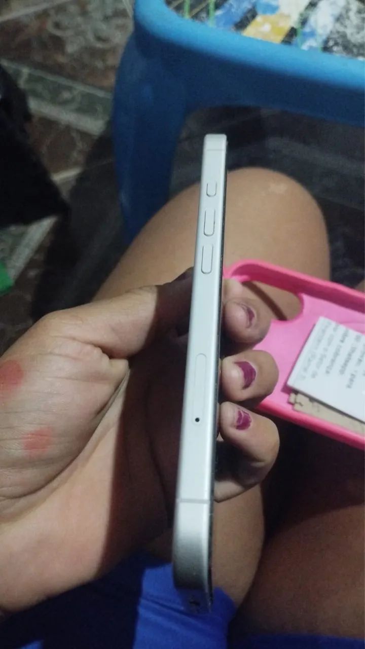 iPhone 16 muito novo  - Foto 3