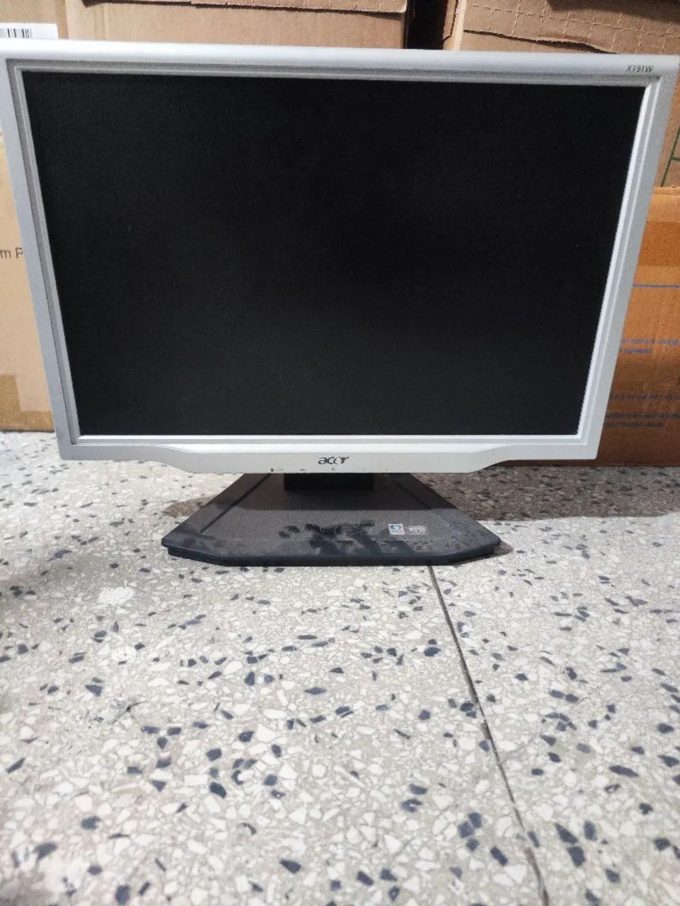8 monitores com defeito - Foto 5