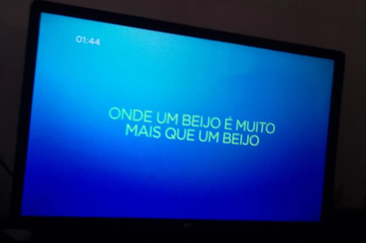 Vendo tv LG 32 smartv  - Foto 3