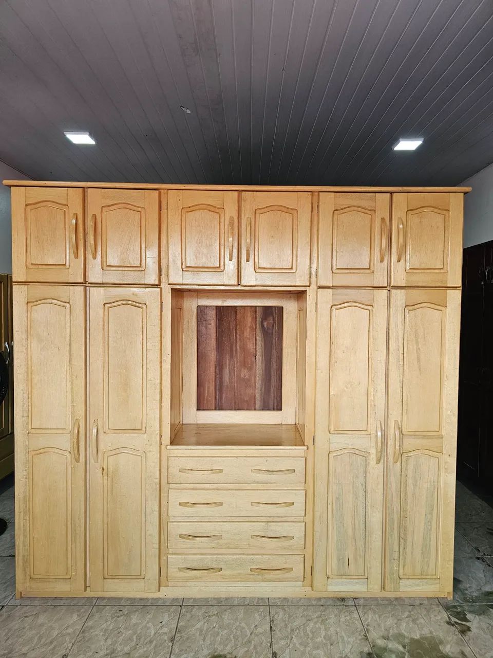 Guarda roupa conservado de Marupá 
