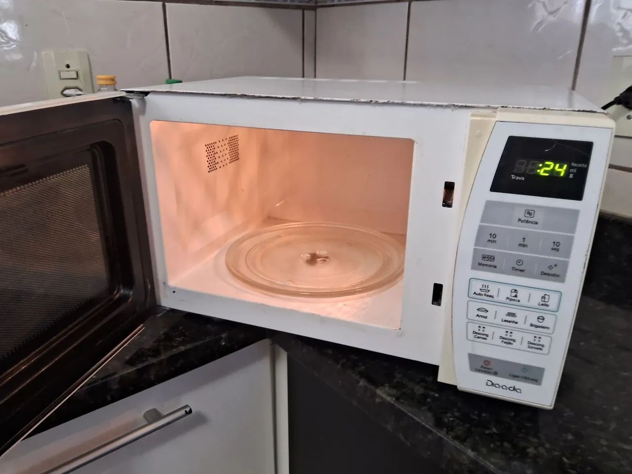 MICROONDAS PANASONIC 21 L ENTREGA INCLUÍDA  - Foto 4