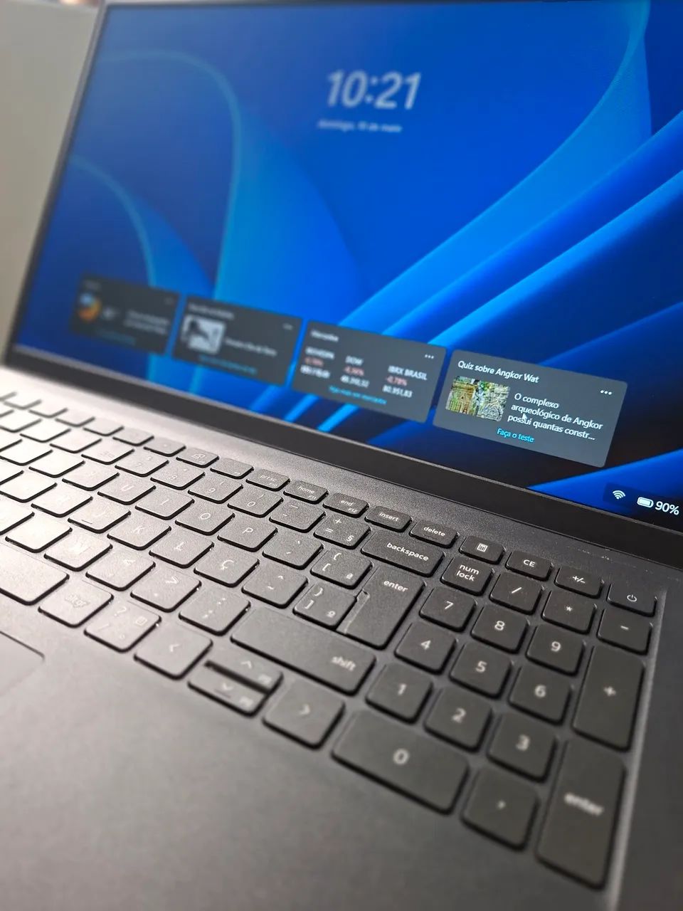 DELL　inspiron45173　黒難有　SSD　WIN11 Office Notebook Dell Inspiron 15 3520 Intel i5 16GB 512GB SSD Windows 11