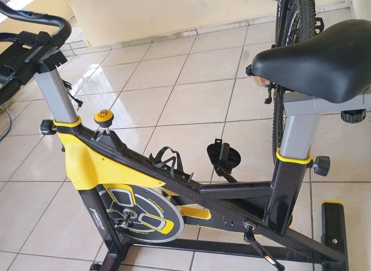 Bicicleta ergométrica profissional  - Foto 4