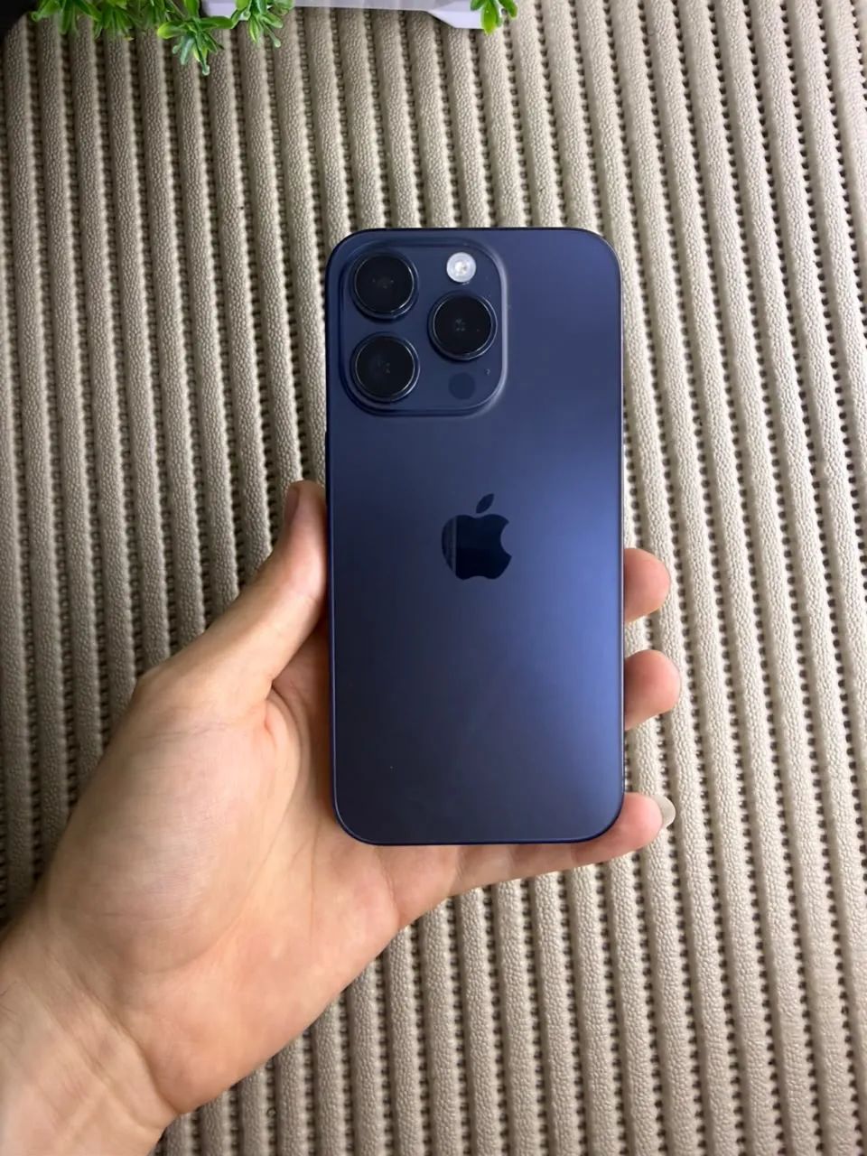 iPhone 15 pro  - Foto 2