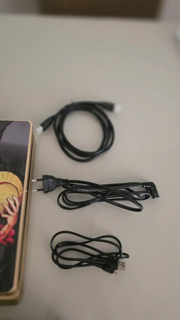 Ps4 Slim 1T versão Gold - Foto 3