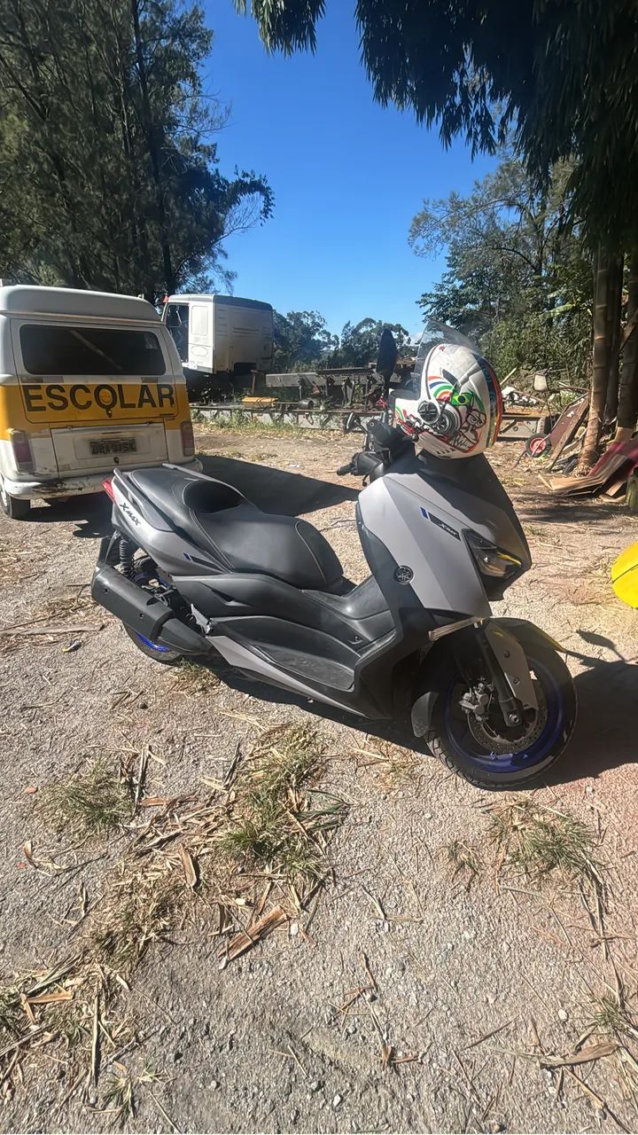 XMAX 250 - Foto 3
