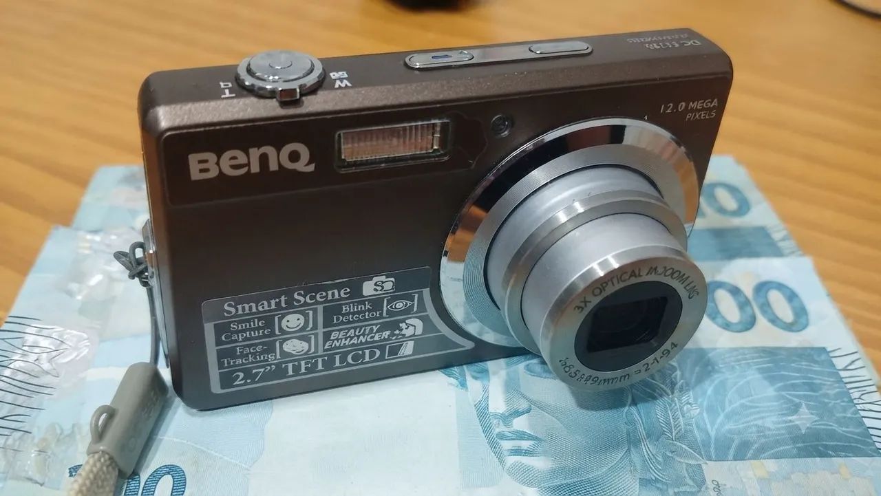 Câmera Digital Benq