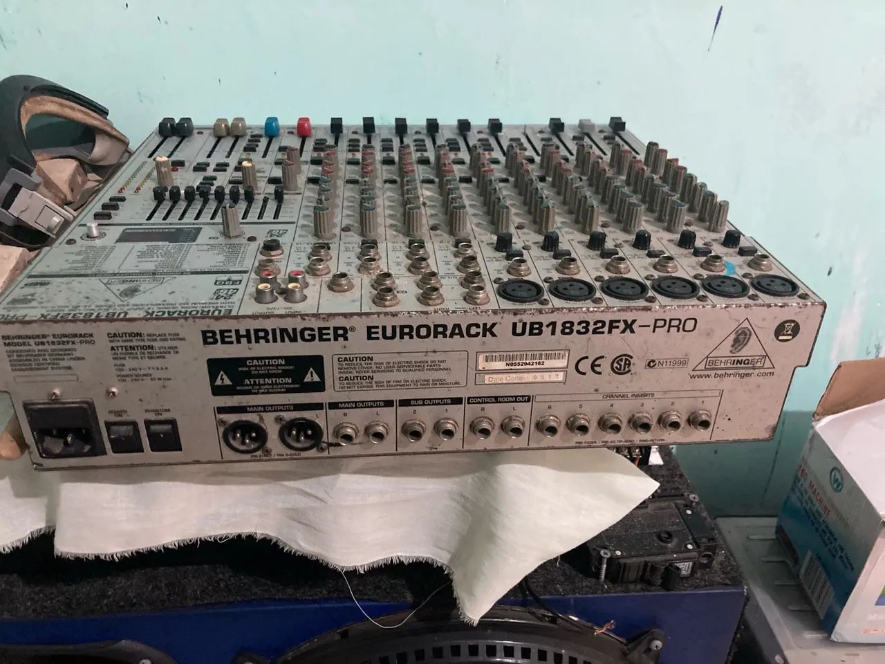 Estou vendendo essa mesa de som  - Foto 3