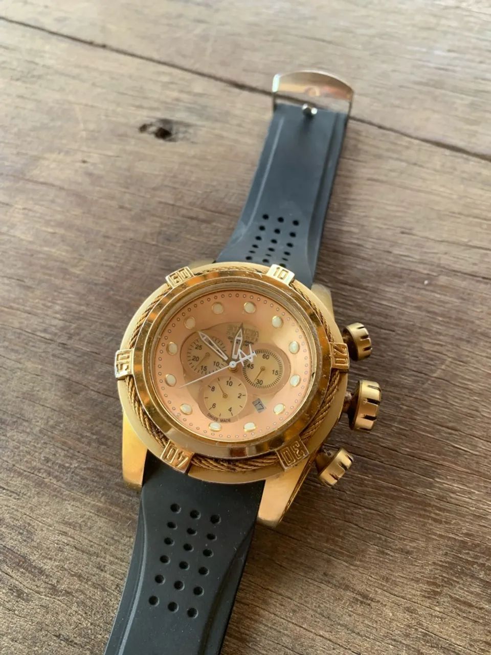 Invicta bolt Zeus