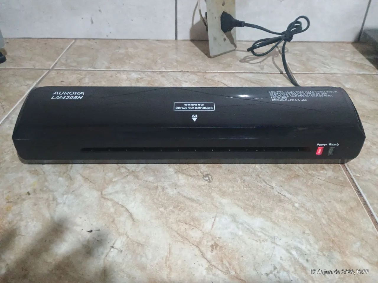 Laminadora e plastificadora Aurora 