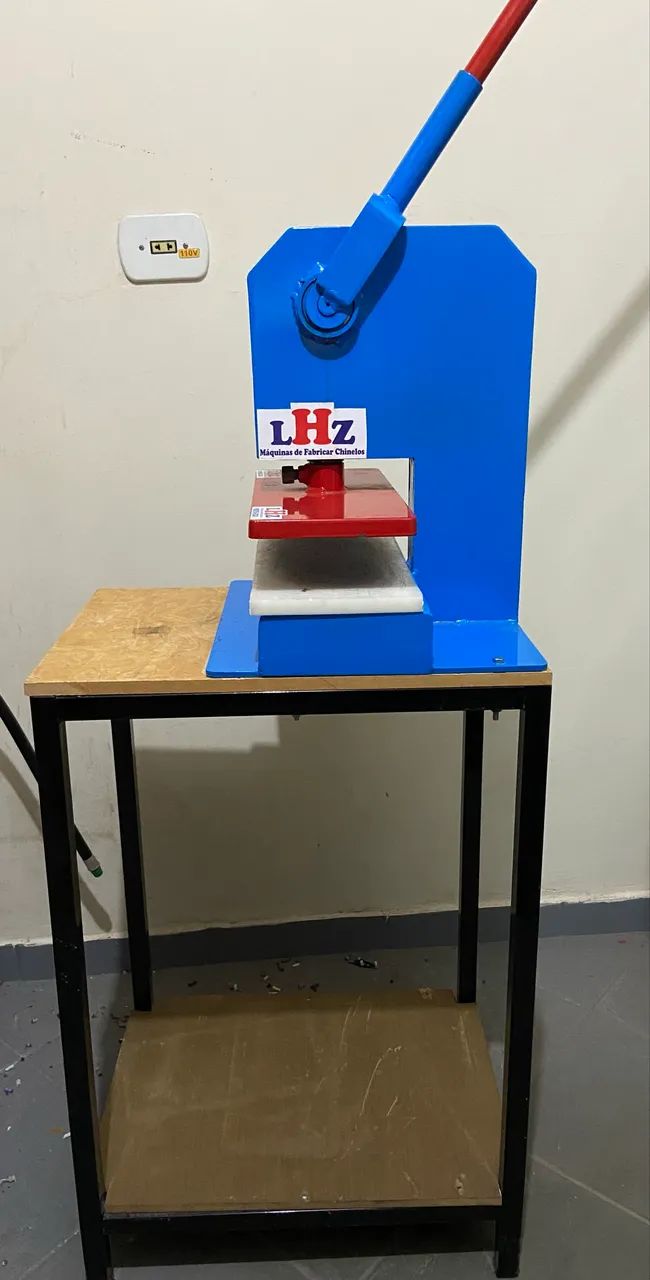 Máquina LHz para fabricar chinelos  - Foto 2