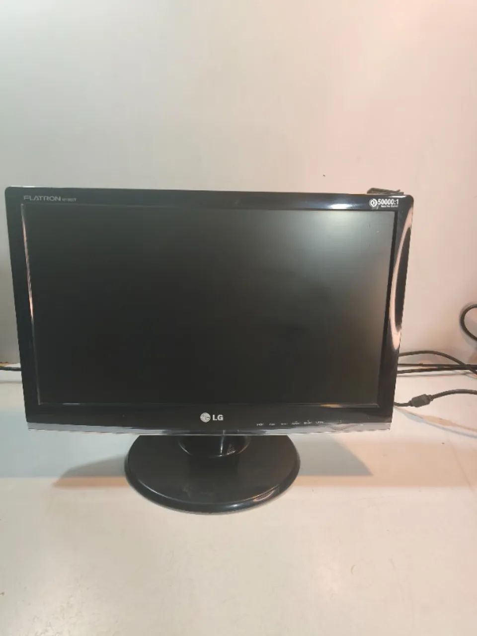 Monitor LG 19" Botões touch - Foto 2