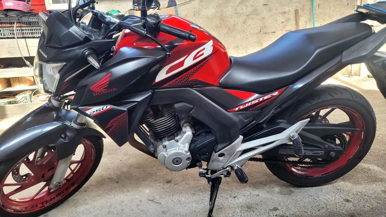 CB 250f twister 2020 
