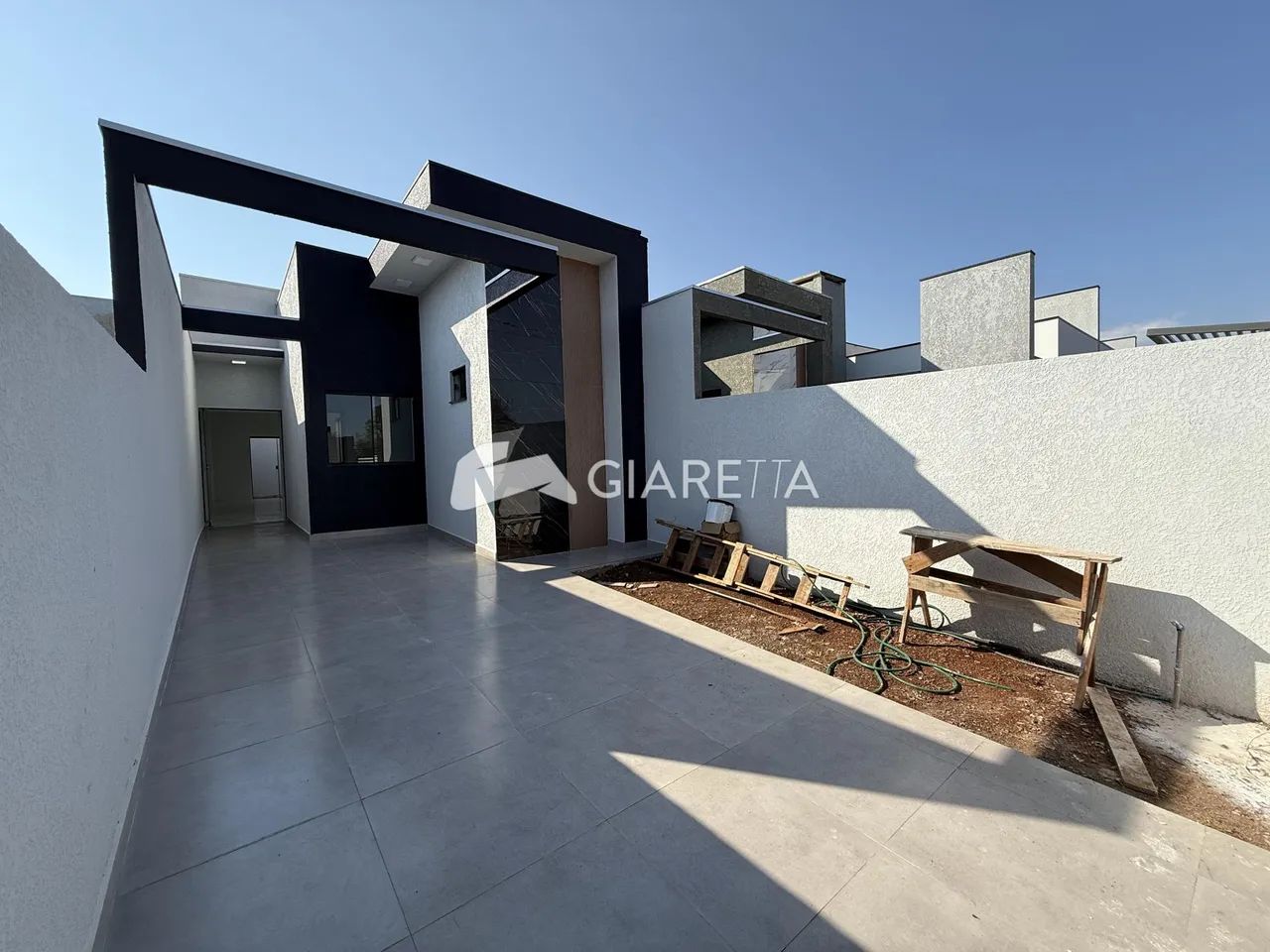 Casa nova com excelente custo benefício à venda, JARDIM COOPAGRO, TOLEDO - PR