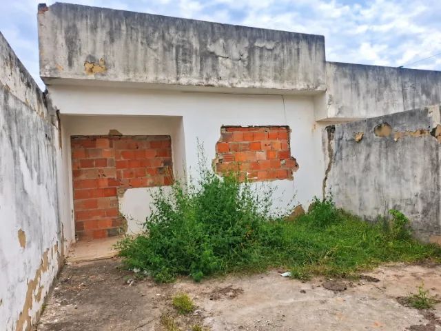 Alugo Casa de Graça - Conj Jardim