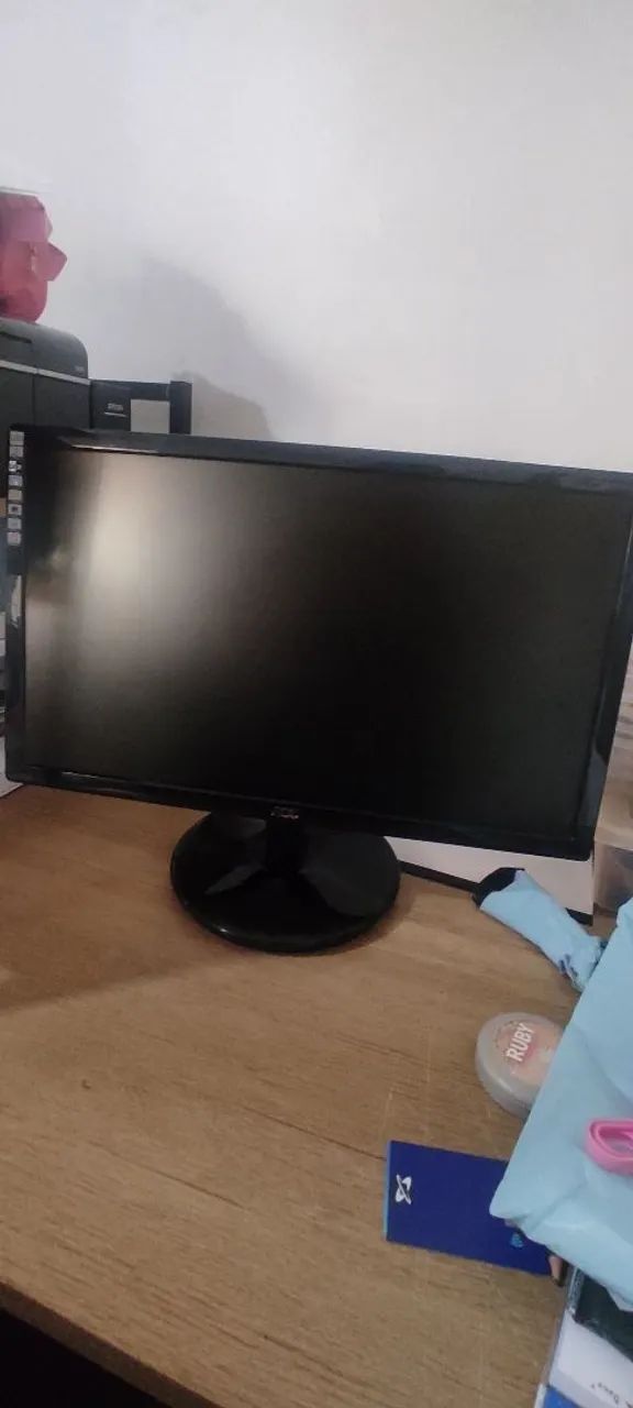 Monitor AOC 21,5 POLEGADAS