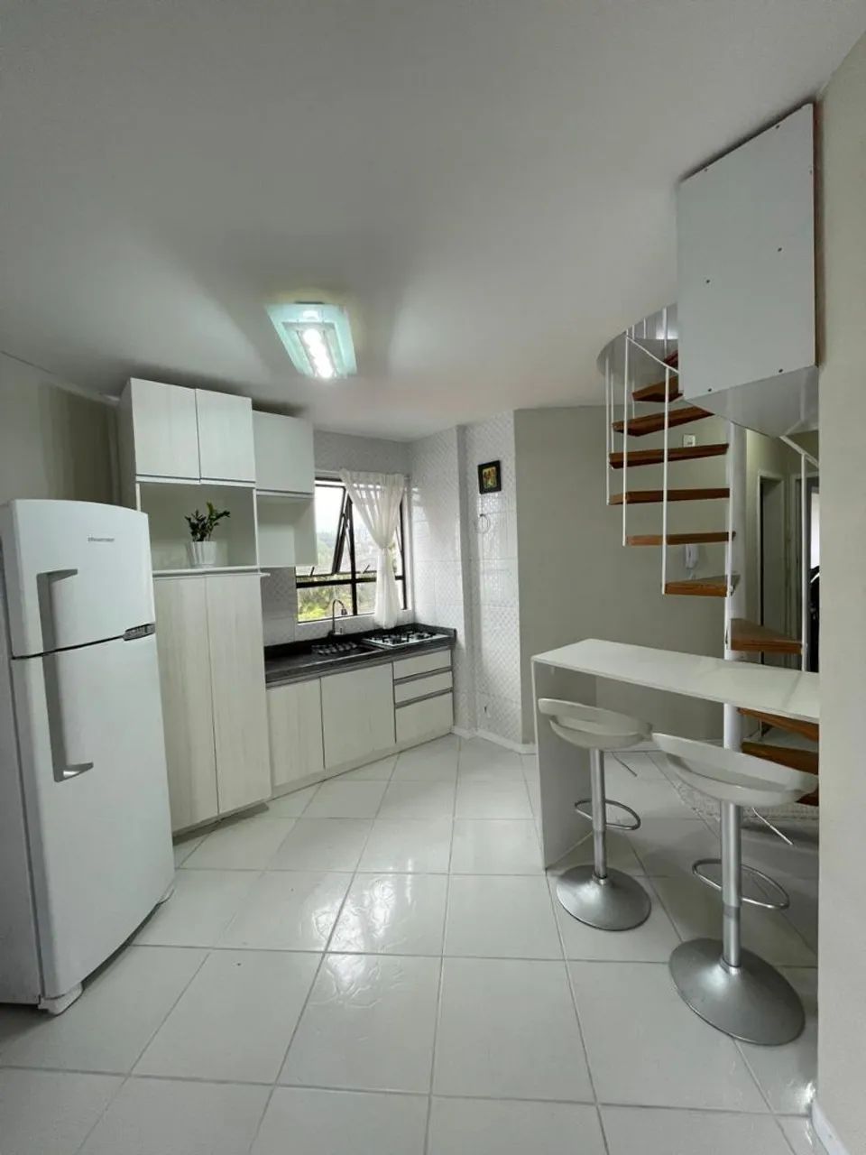 LOCAÇÃO ANUAL CANASVIEIRAS - Apto Duplex, Garagem, Homebox - Foto 5