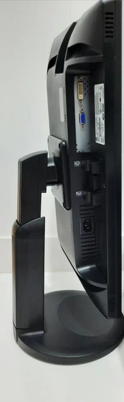 Monitor HP 20 Pol. LED Backlit 1600x900 V206hz - Foto 2