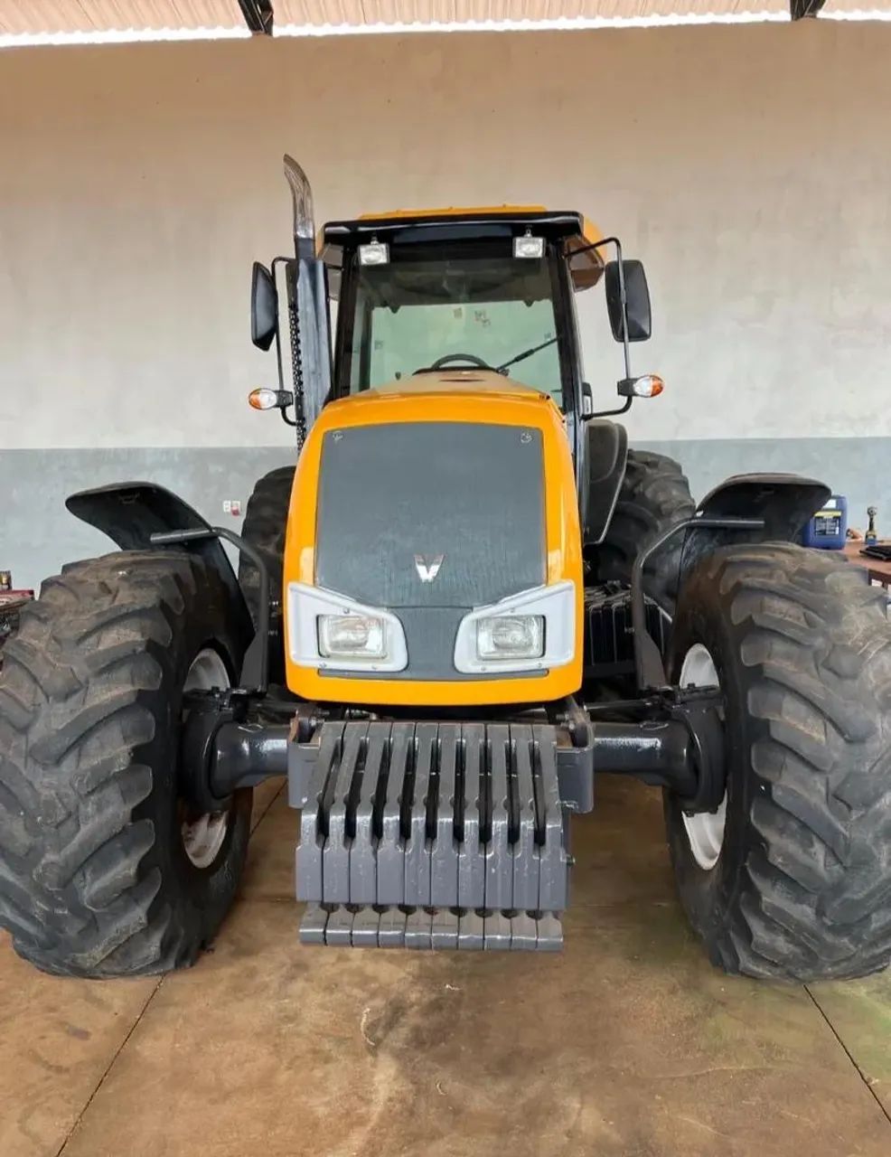 VALTRA BM185i 4x4 ano 2013