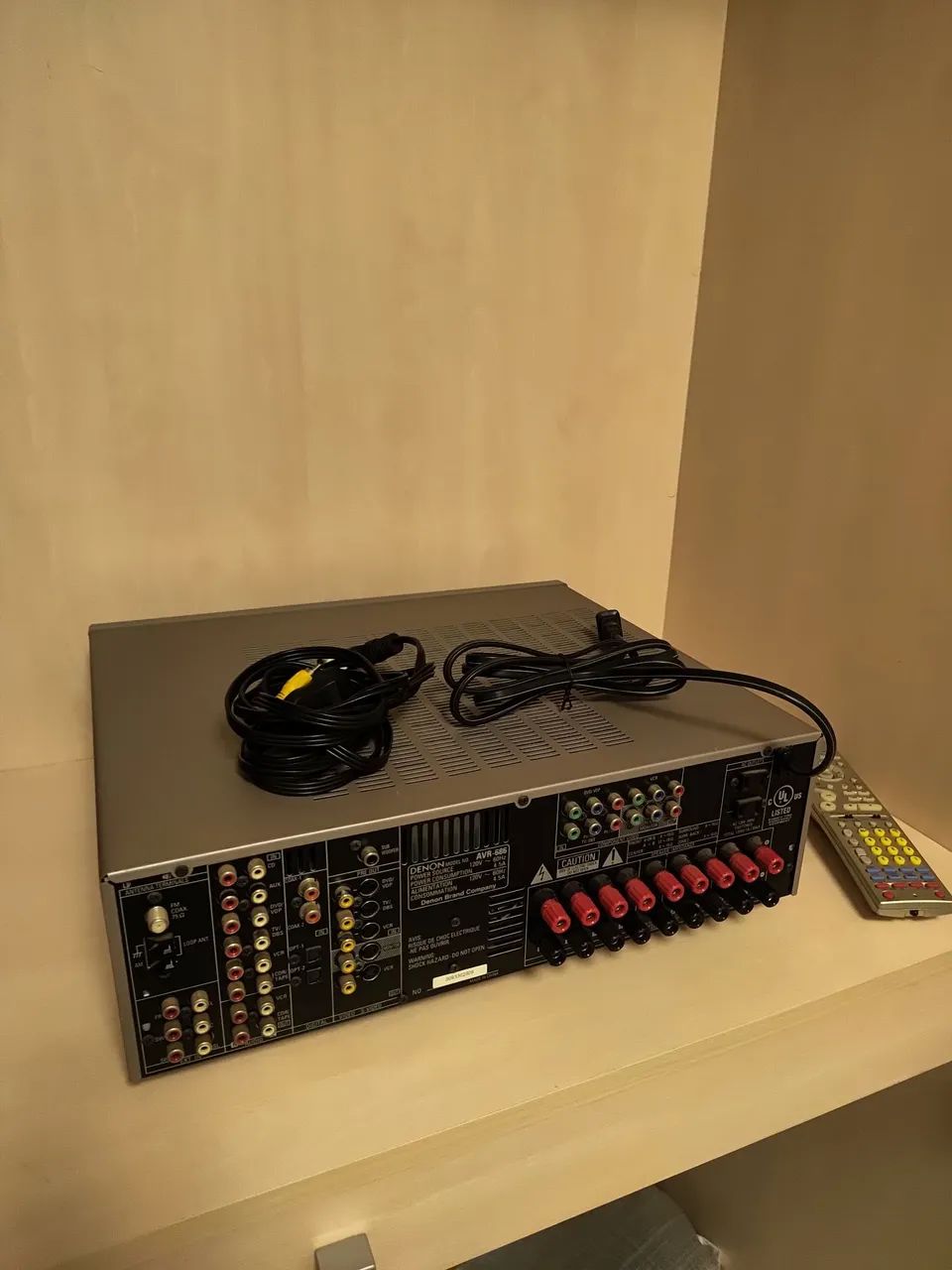 Receiver Denon AVR 686 com controle - Aparelhos de Som - Jardins