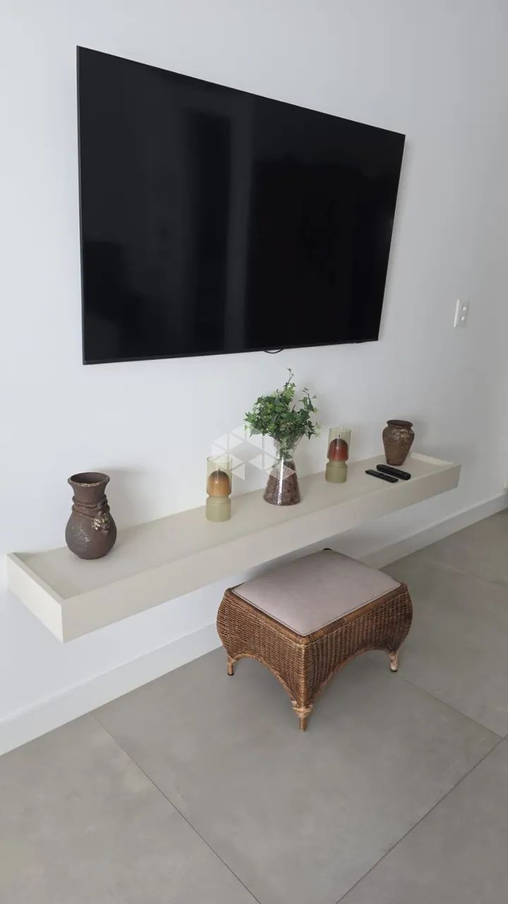 APARTAMENTO COM 1 QUARTO 1 VAGA DE GARAGEM SACO GRANDE FLORIANÓPOLIS - Foto 2