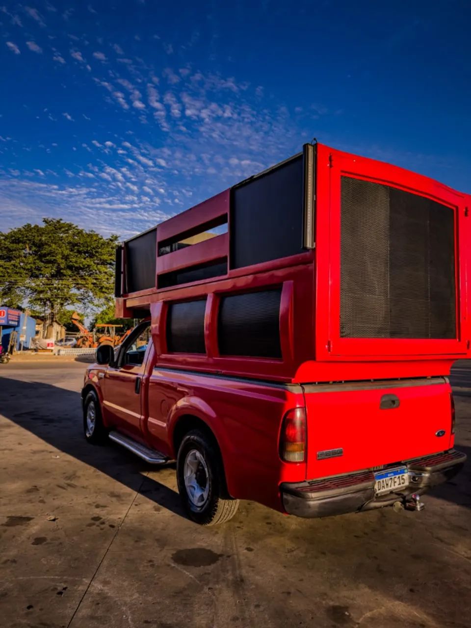 Ford F-250 XLT 3.9 4X2 Diesel TB 2000