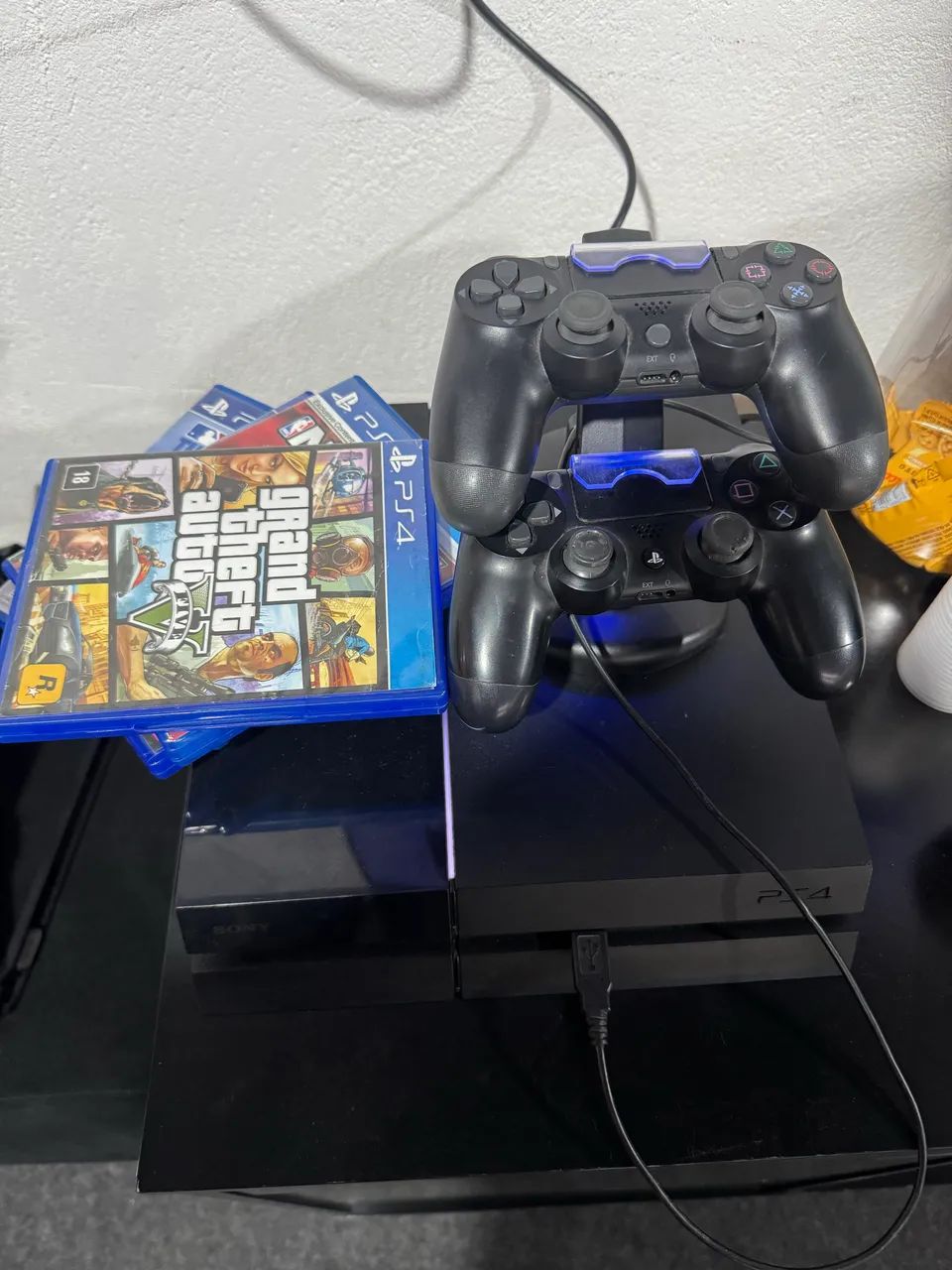 PS4 COMPLETO 2 CONTROLES