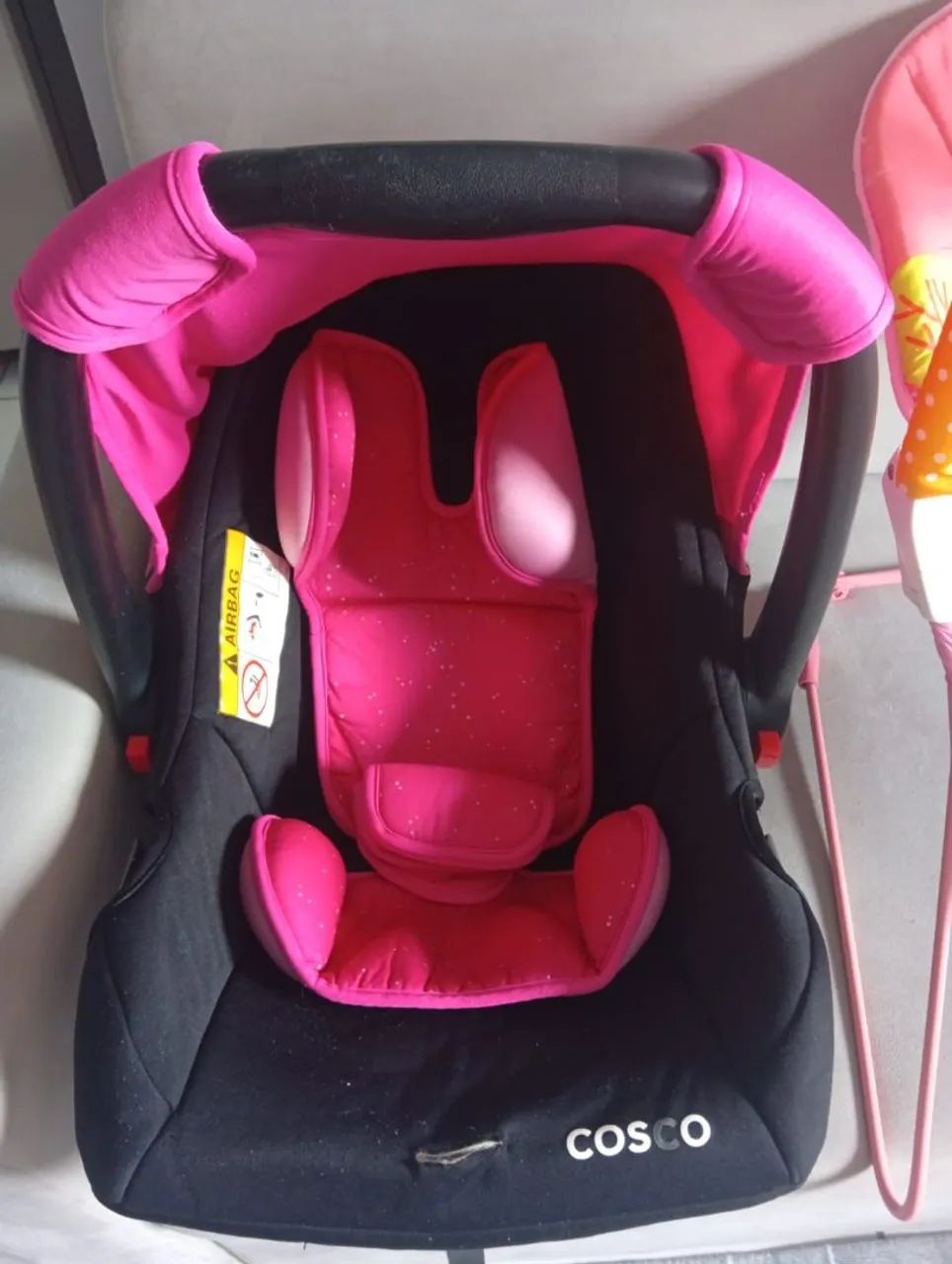 Vendo bebê conforto 