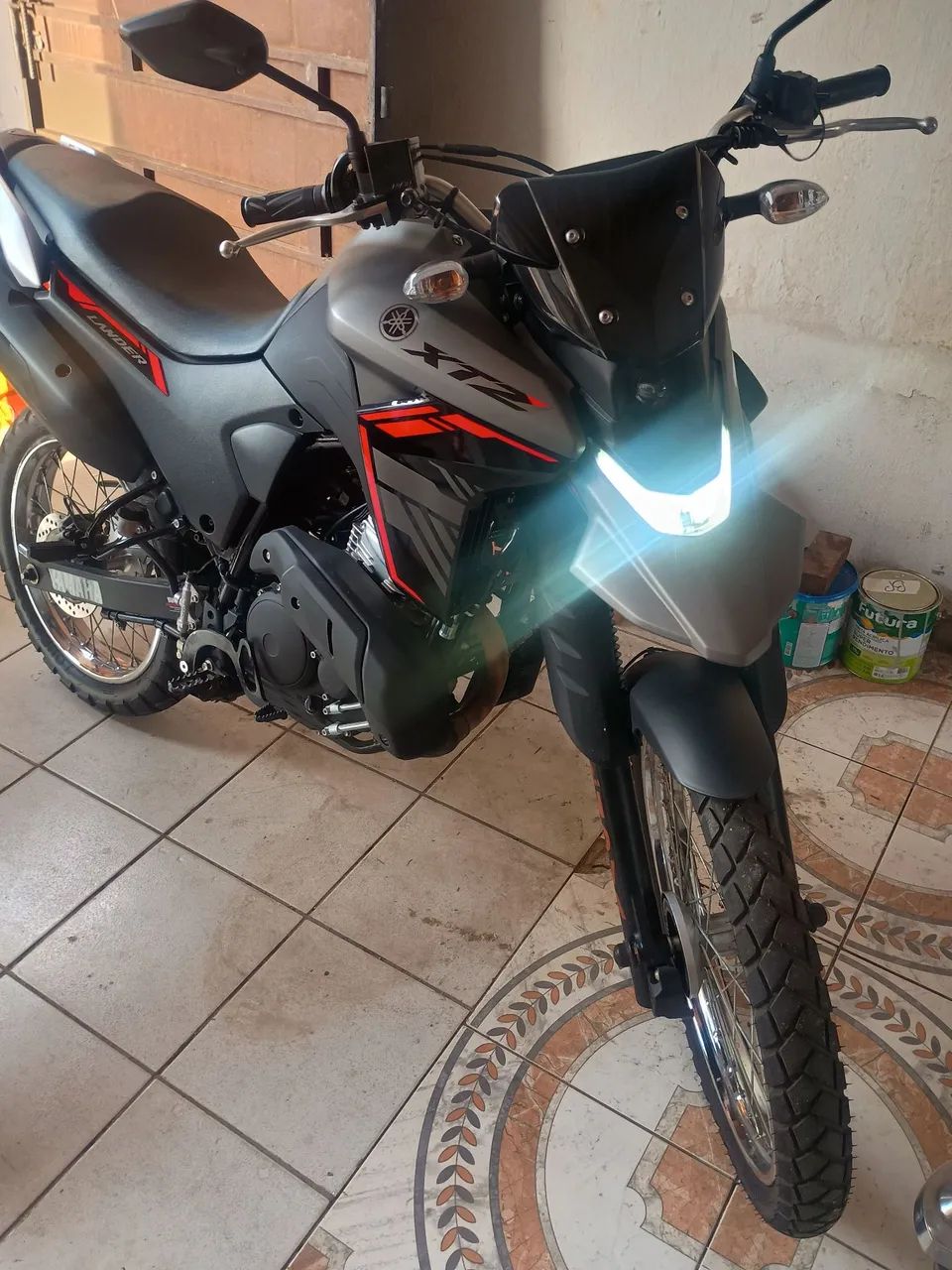 Lander 250 conect  - Foto 3