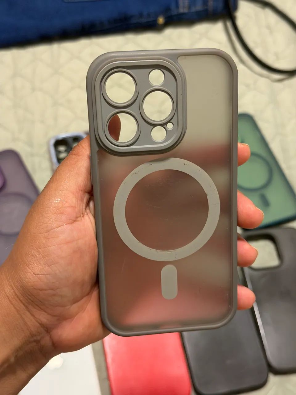 8 Capa IPhone 14 Pro. Semi novas  - Foto 4