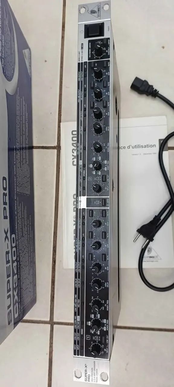 Crossover Behringer Super-X pro cx3400 - Equipamentos e Acessórios