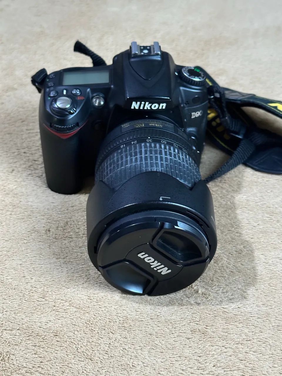Nikon D90