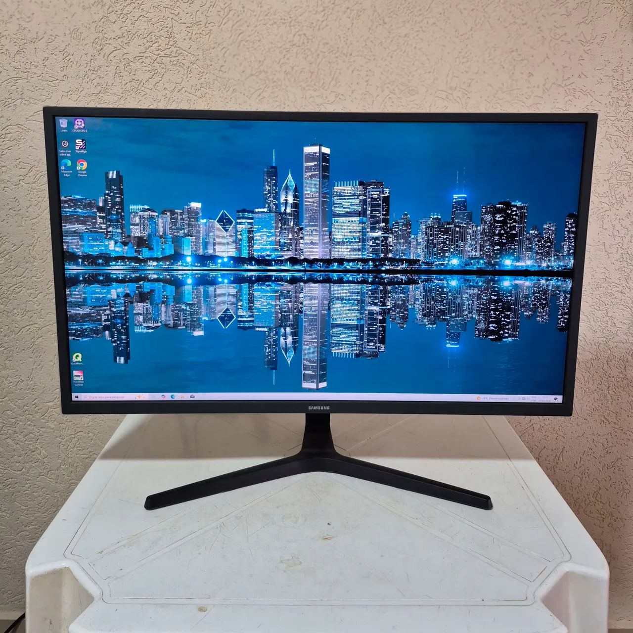 Monitor Samsung UHD 4K 32" (Polegadas)