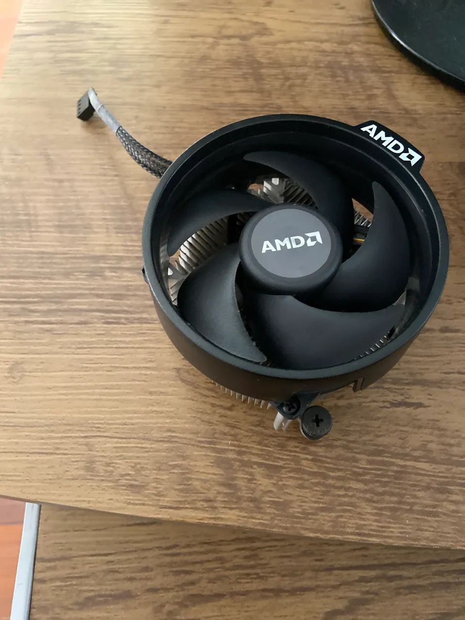 AMD Ryzen 5 1400 + Cooler Original AMD AM4 - Foto 2