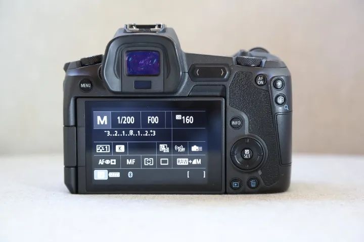 Canon EOS R 30.3MP - Foto 3