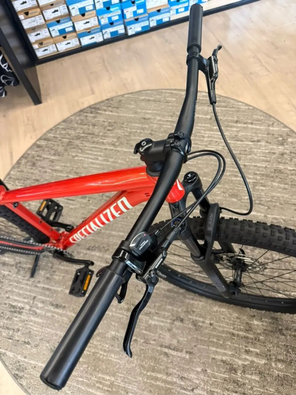 Bicicleta Specialized RockHopper - Foto 2