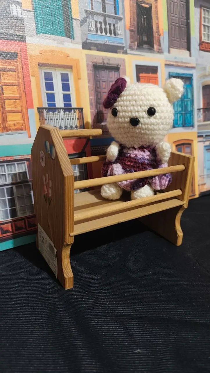 Ursinho Amigurumi com Berço de Madeira - Foto 5
