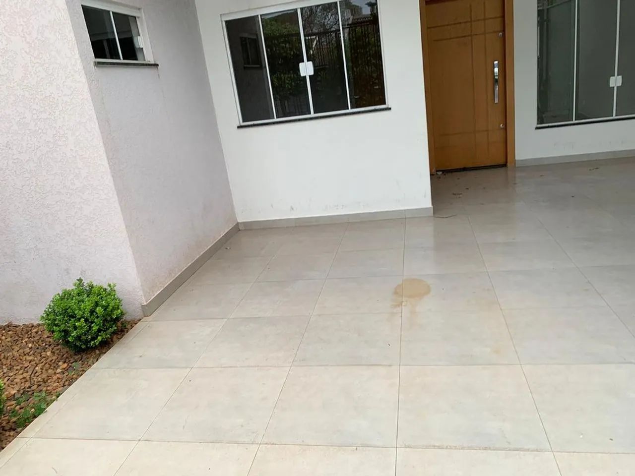 Vende-se Casa no Jardim Petrópolis em Maringá - Foto 3