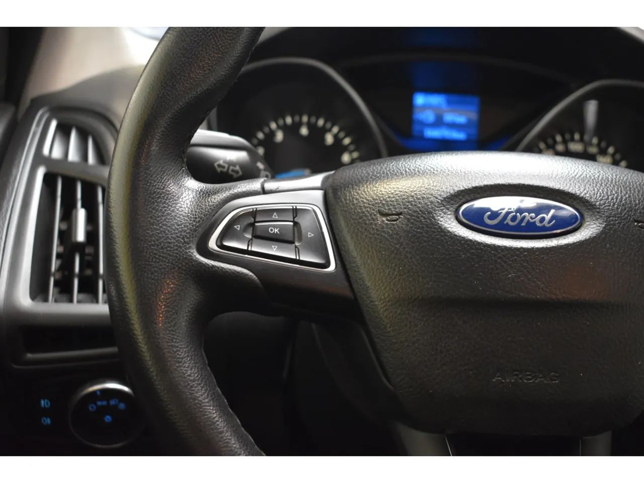 Ford Focus Fastback Se/se Plus 2.0 Flex Aut. 2016 - Foto 4