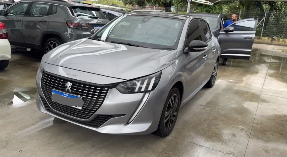 Peugeot 208 GRIFFE 1.0 TUBO FLEX 5P AUT. 2024
