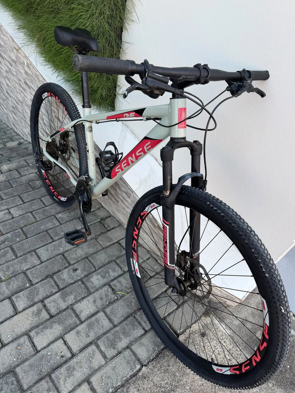 Bicicleta Sense 9v