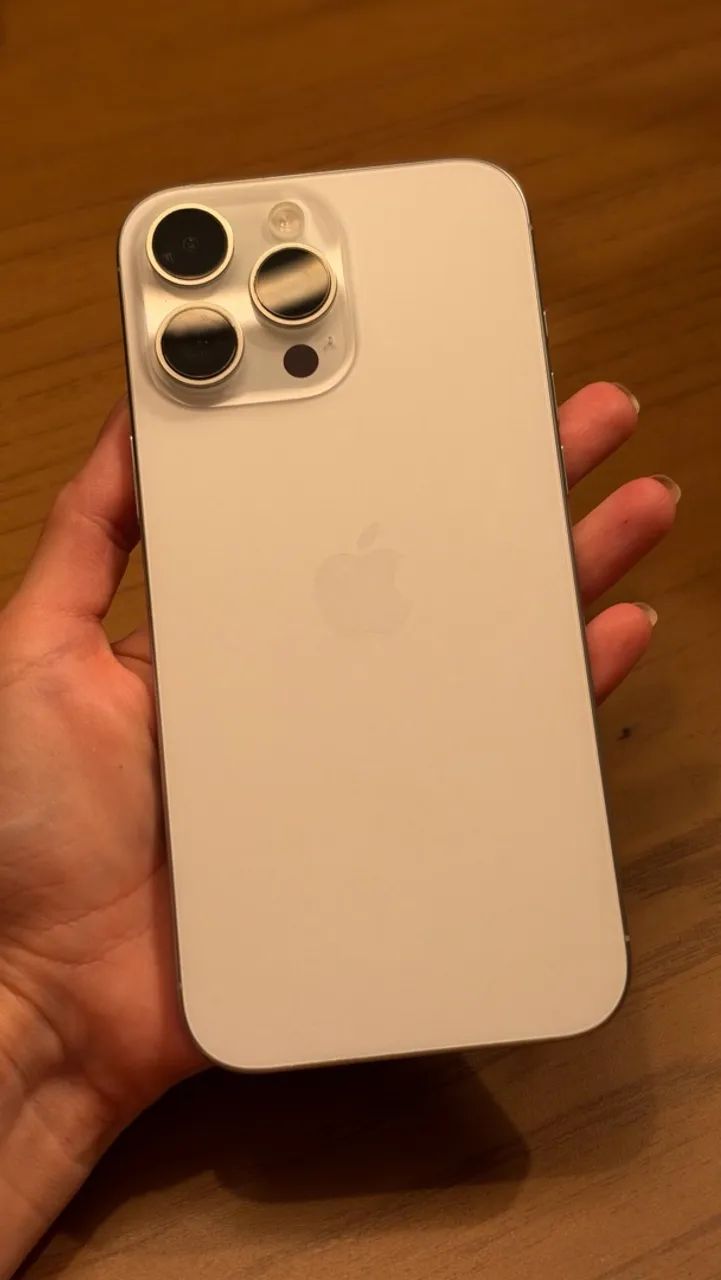 iPhone 16 pro max  - Foto 2