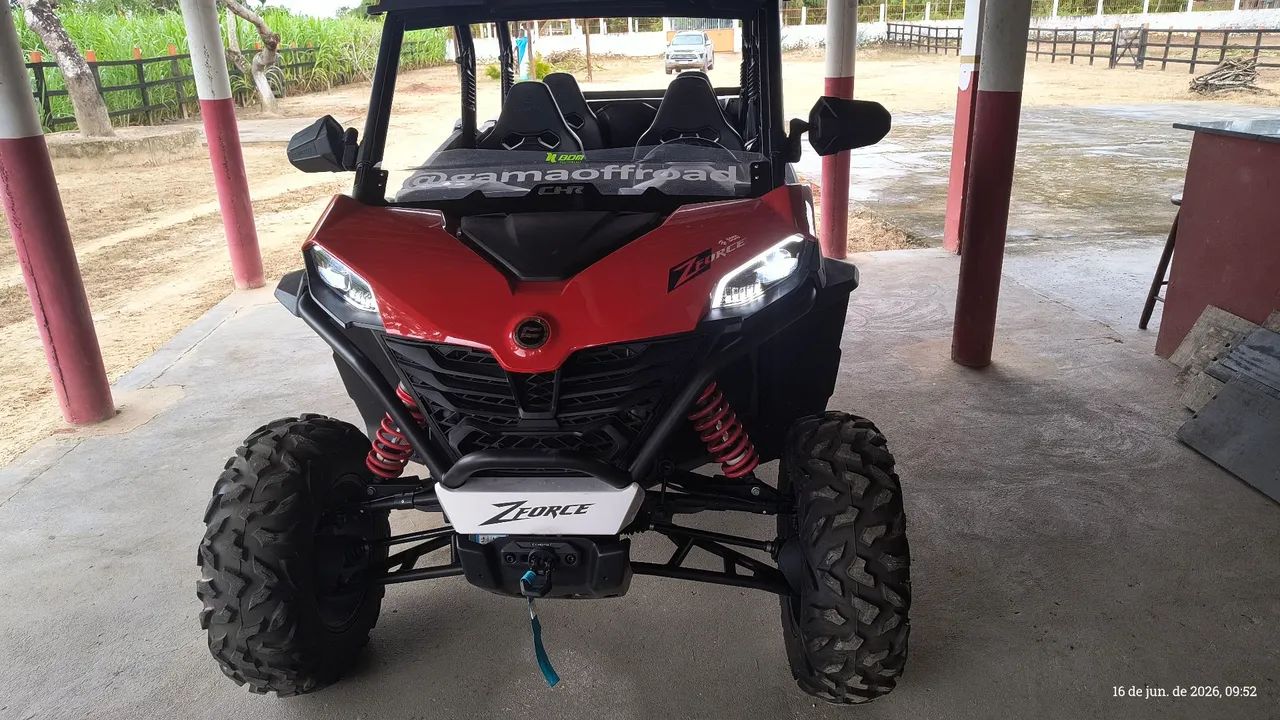 UTV C-FORCE  - Foto 5