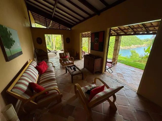 Ilha  com casa Paraty  30.000 m2