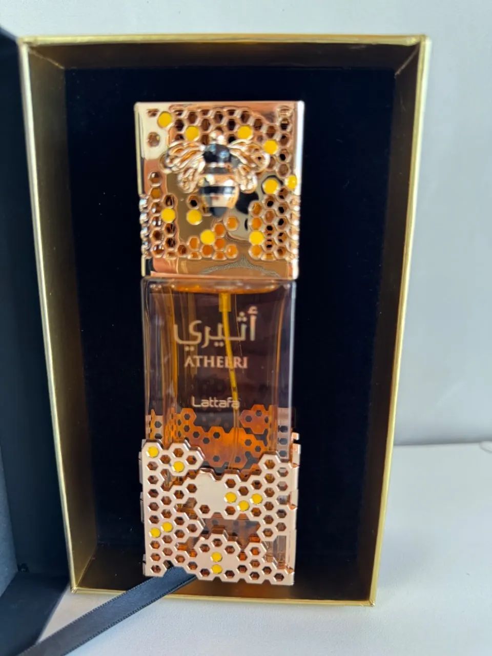 Perfume Árabe Atheeri - Lattafa  - Foto 4