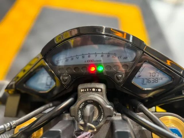 Honda CB 1000R - 2012 - 37 Mil Km - Foto 4