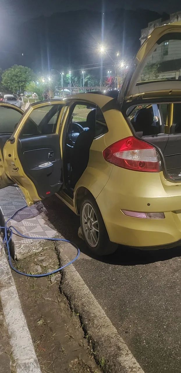 Chery Celer Hatch 1.5 16V Flex 5P 2013 - Foto 3