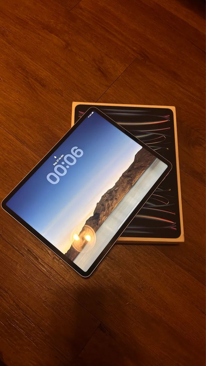 IPad Pro 12.9-inch 256GB Branco 6 geração 